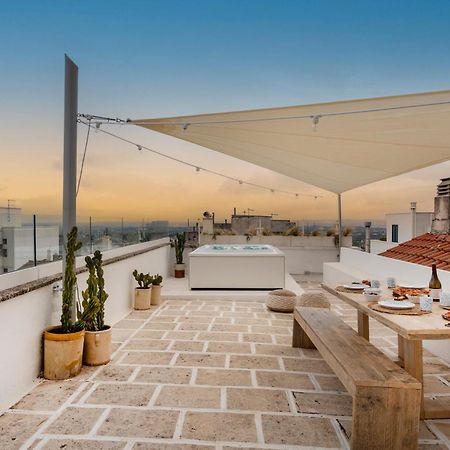 Casa U Burie, Casa Design Con Terrazza Panoramica E Jacuzzi Daire Cisternino Dış mekan fotoğraf